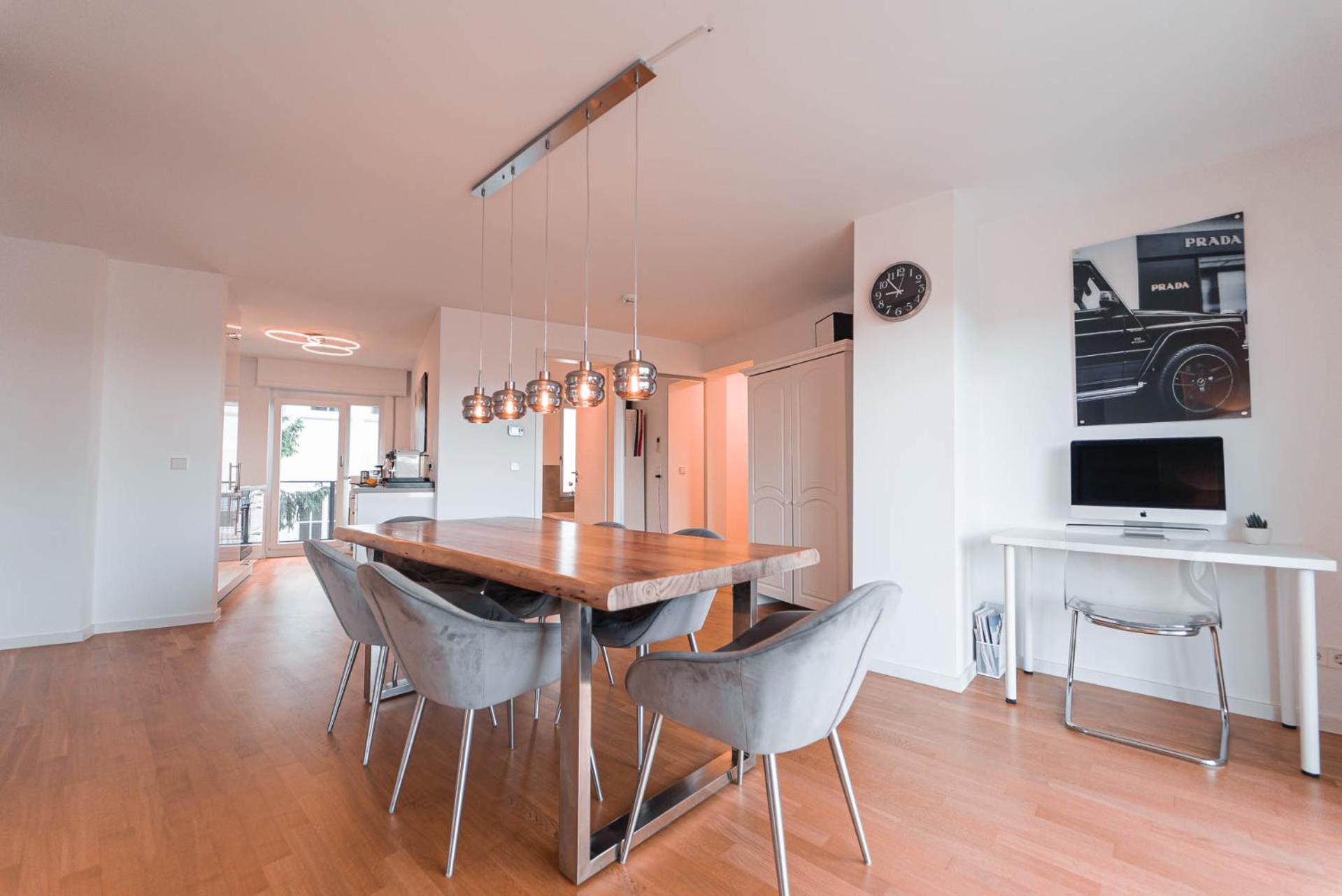 Luxurious Penthouse Lägenhet Stuttgart Exteriör bild